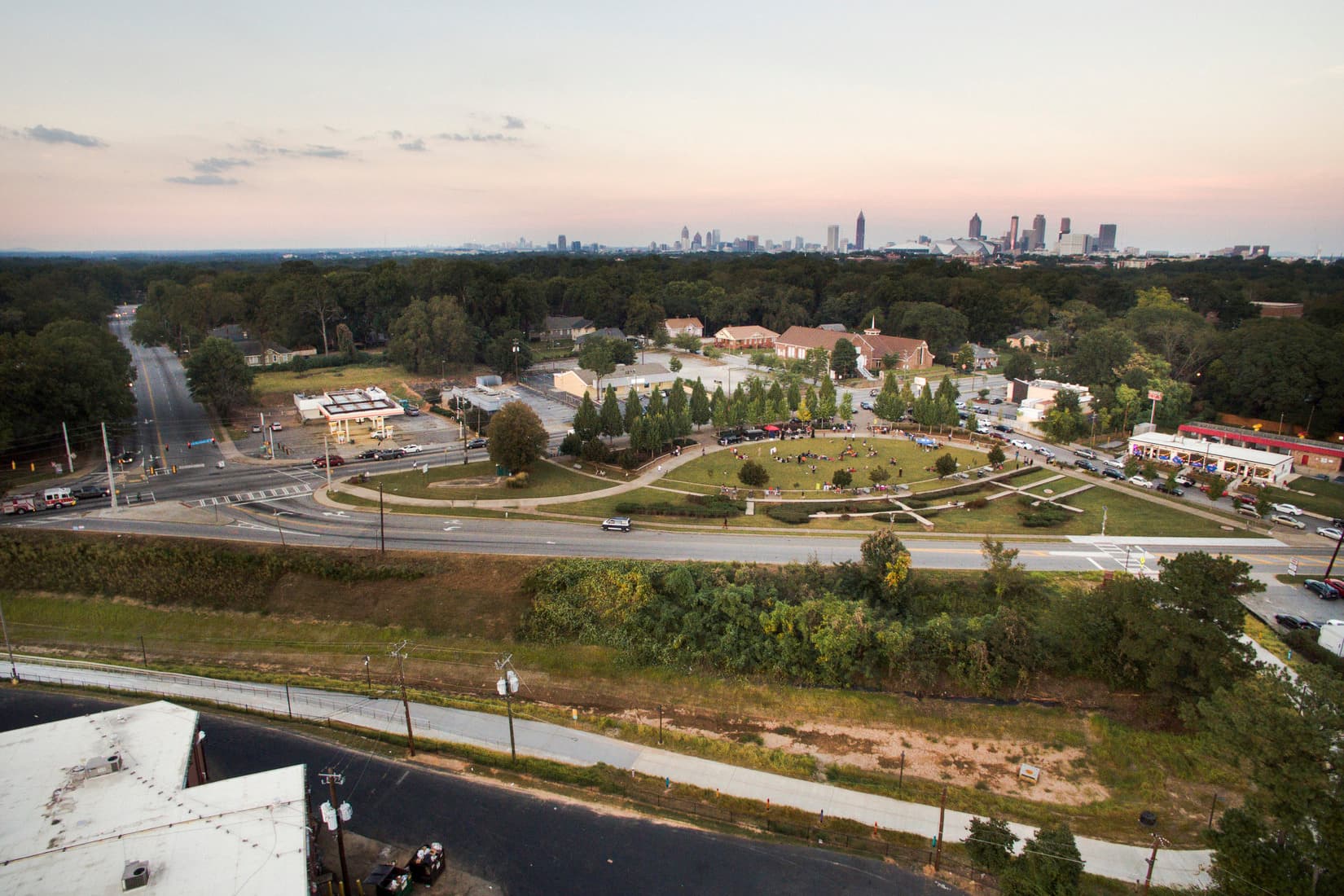 Bird's eye view of the West End Trail, Gordon White Park, and the skyline in the distance.