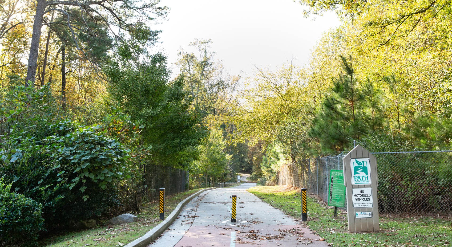 Entrance to Southwest Connector Trail with PATH Foundation sign. (Photo Credit: Erin Sintos)