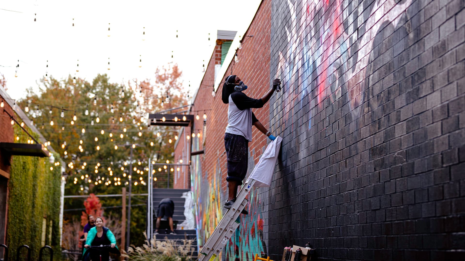 Stylewriting at Lee + White